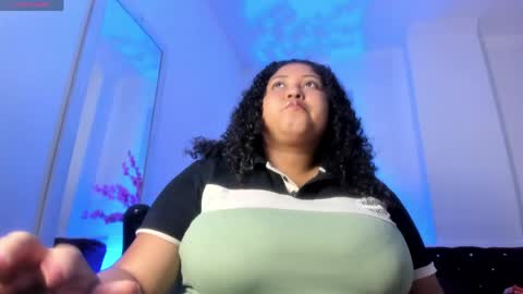 Ayliinn  online show from April 2026 01:38:02 AM