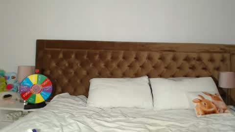 Snapshot of aylinhoney chatting on January 2025 04:04:01 AM Aylin online show from January 2025 04:04:01 AM