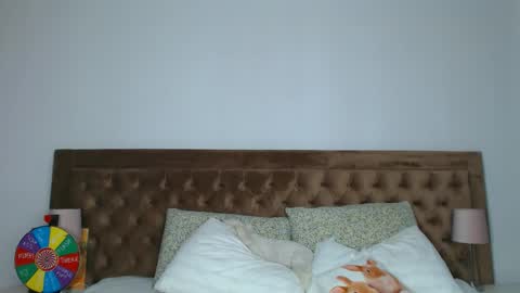 Snapshot of aylinhoney chatting on October 2025 04:04:01 AM Aylin online show from October 2025 04:04:01 AM