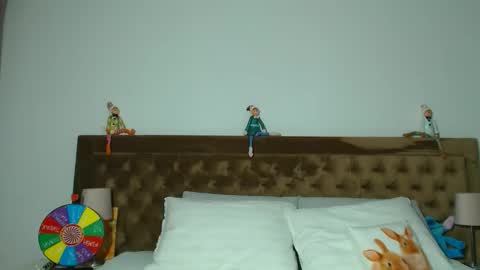 Snapshot of aylinhoney chatting on November 2025 06:00:02 AM Aylin online show from November 2025 06:00:02 AM