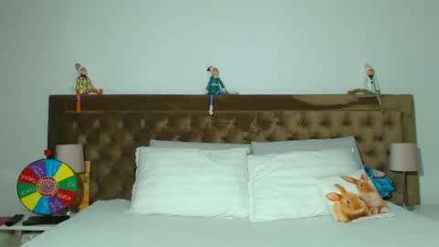 Snapshot of aylinhoney chatting on November 2025 04:40:01 AM Aylin online show from November 2025 04:40:01 AM