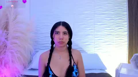 Snapshot of aylinlove_ chatting on June 2026 11:30:02 AM aylinlove_ online show from June 2026 11:30:02 AM