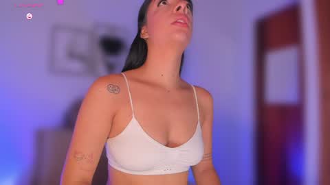 Snapshot of aylinz chatting on July 2026 11:58:01 AM Alish online show from July 2026 11:58:01 AM