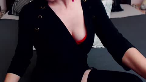 Snapshot of aylynrichard chatting on March 2026 10:25:01 PM aylynrichard online show from March 2026 10:25:01 PM