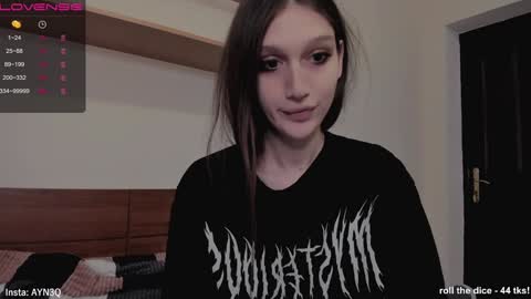 Snapshot of ayn3q chatting on December 2024 12:19:01 PM AYNEK fansly online show from December 2024 12:19:01 PM