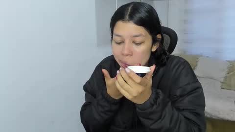 aysha_winxx online show from October 2025 11:09:01 AM