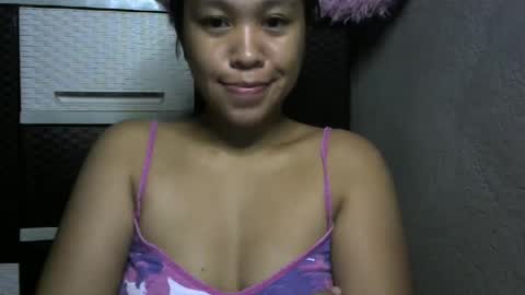 Snapshot of ayzai chatting on December 2024 08:33:02 PM I am Zai online show from December 2024 08:33:02 PM