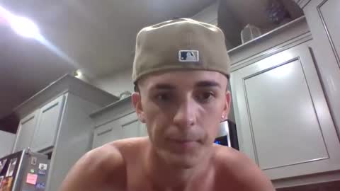 az2312752908 online show from April 2026 09:01:02 PM