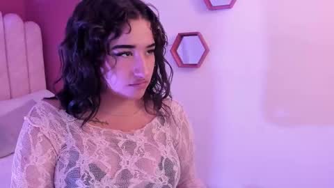 azaleaa__ online show from February 2026 07:47:02 PM