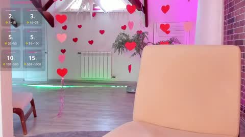 Snapshot of azaliaswallows chatting on April 2026 10:48:01 AM azaliaswallows online show from April 2026 10:48:01 AM