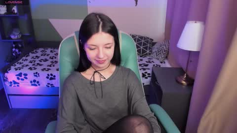 Snapshot of azaliya_haze chatting on March 2026 05:36:01 AM Azaliya online show from March 2026 05:36:01 AM