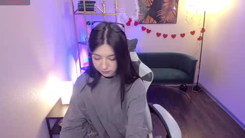 Snapshot of azaliya_haze chatting on March 2026 05:46:02 AM Azaliya online show from March 2026 05:46:02 AM