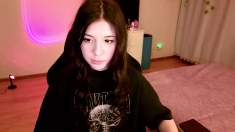 Snapshot of azaliya_haze chatting on March 2026 05:40:02 PM Azaliya online show from March 2026 05:40:02 PM