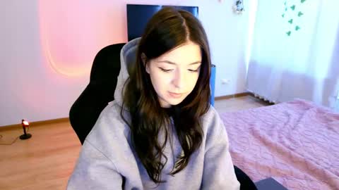 Snapshot of azaliya_haze chatting on March 2026 08:41:02 AM Azaliya online show from March 2026 08:41:02 AM