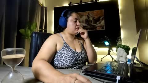 Snapshot of azaraonyx chatting on June 2026 04:13:02 PM Goddess Azara online show from June 2026 04:13:02 PM