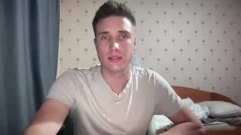 azazelmax online show from October 2025 10:52:02 PM