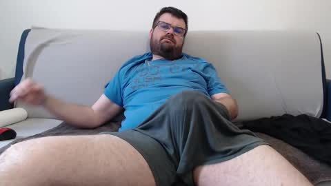 Azer online show from November 2025 10:59:01 AM