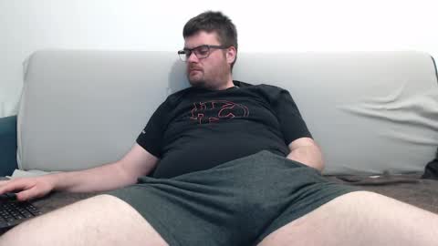 Snapshot of azer912 chatting on April 2026 08:23:01 PM Azer online show from April 2026 08:23:01 PM