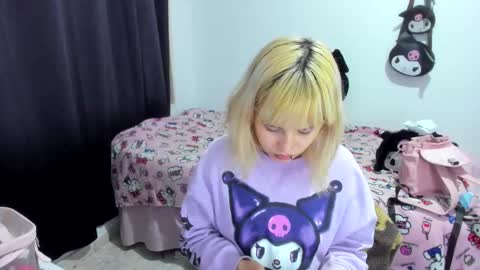 Azu Moure online show from November 2025 03:27:02 AM