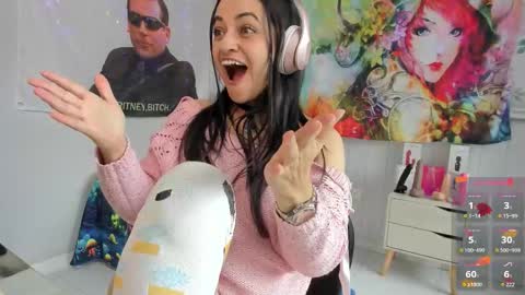 Snapshot of azucenaxxxgp chatting on October 2025 02:46:01 PM Azucena R online show from October 2025 02:46:01 PM