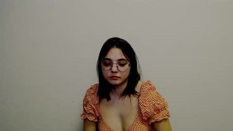 azumi_chan_ online show from January 2026 10:34:01 PM