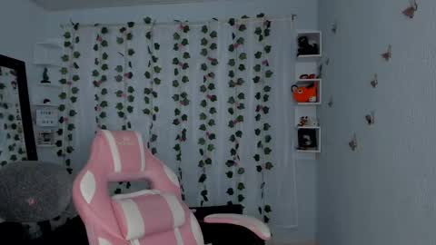 azumi saan online show from September 2025 02:44:01 AM