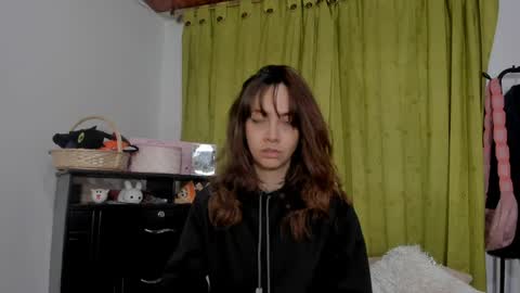 azumi saan online show from April 2026 01:58:02 AM