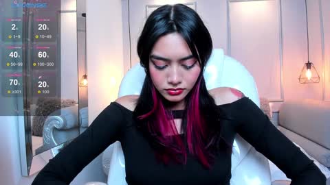 Azura online show from February 2025 12:20:02 AM