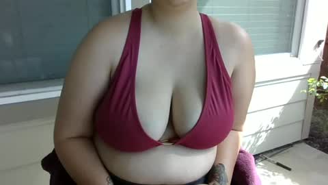 Snapshot of azuregoddess chatting on May 2026 05:07:02 PM azuregoddess online show from May 2026 05:07:02 PM