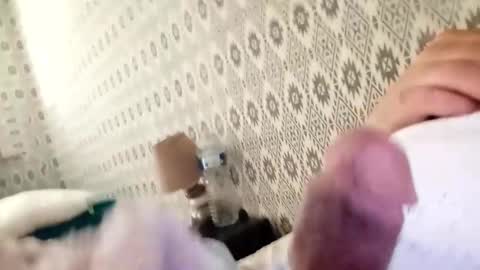 Snapshot of azze67 chatting on October 2025 08:16:02 AM azze67 online show from October 2025 08:16:02 AM