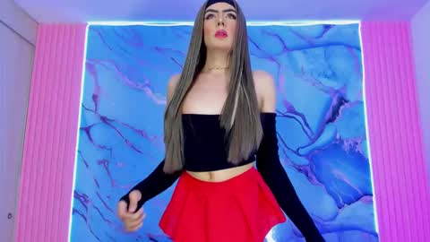 TRANS BIGCOCK online show from November 2025 01:33:02 PM