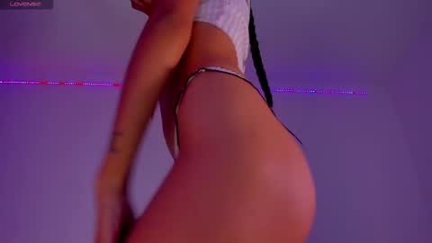 Sofia you baby online show from March 2026 10:15:01 PM