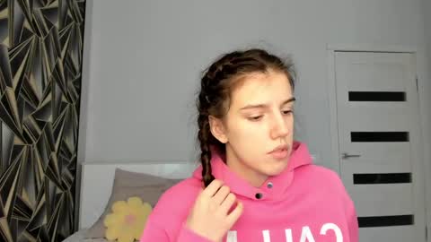 Snapshot of bab_boom chatting on April 2026 03:09:02 AM Monica online show from April 2026 03:09:02 AM