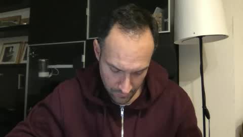 Snapshot of babakeror chatting on December 2025 12:30:01 AM BKR online show from December 2025 12:30:01 AM