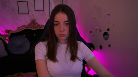 Babe online show from April 2026 06:47:02 AM