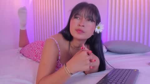 Katty  online show from January 2026 12:32:02 PM