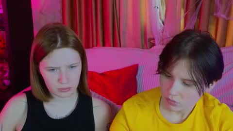 Snapshot of babees_eva chatting on October 2025 07:42:01 AM Sweety Eva online show from October 2025 07:42:01 AM