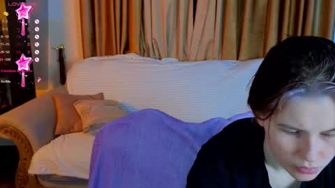 Snapshot of babees_eva chatting on November 2025 04:28:01 PM Sweety Eva online show from November 2025 04:28:01 PM