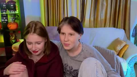 Snapshot of babees_eva chatting on November 2025 07:14:01 PM Sweety Eva online show from November 2025 07:14:01 PM