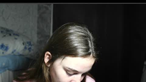 Snapshot of babemilana chatting on June 2026 11:40:02 PM OnlyOli online show from June 2026 11:40:02 PM