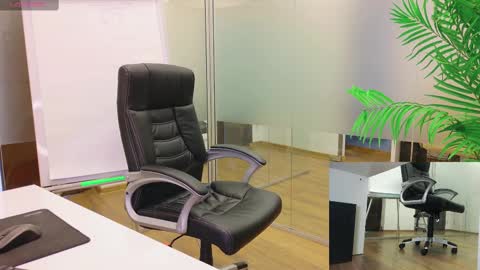 Olivia and Lexi online show from February 2025 08:27:02 AM