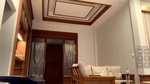 Jialyn online show from December 2024 03:44:02 PM