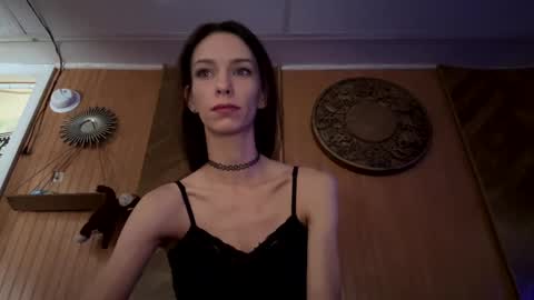 Fern Browning online show from January 2025 04:17:02 PM