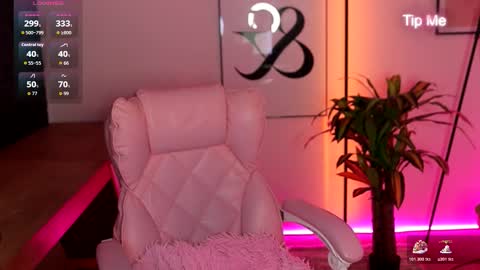 Snapshot of baby___lola chatting on February 2026 07:01:01 AM Baby Lola online show from February 2026 07:01:01 AM