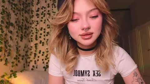 bb adele  online show from February 2025 08:10:01 PM