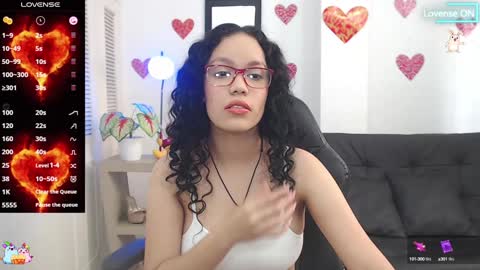 Snapshot of baby_blue18_ chatting on February 2025 07:51:01 PM salome online show from February 2025 07:51:01 PM