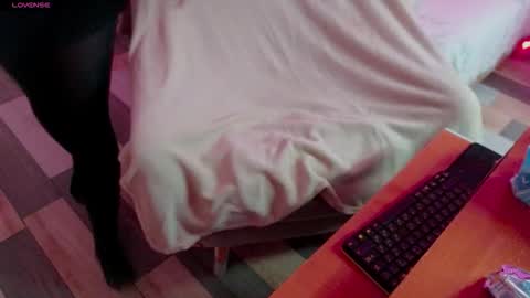 Snapshot of baby_debbie chatting on January 2026 06:33:01 PM Debora online show from January 2026 06:33:01 PM