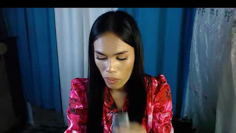 Nathalia online show from November 2025 03:52:02 PM