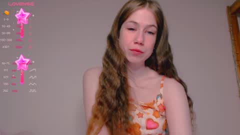 Snapshot of baby_girl_0001 chatting on March 2025 12:58:02 AM Kira online show from March 2025 12:58:02 AM