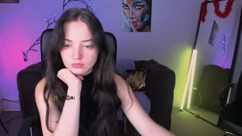 Snapshot of baby_hotte chatting on December 2025 06:41:01 AM baby online show from December 2025 06:41:01 AM